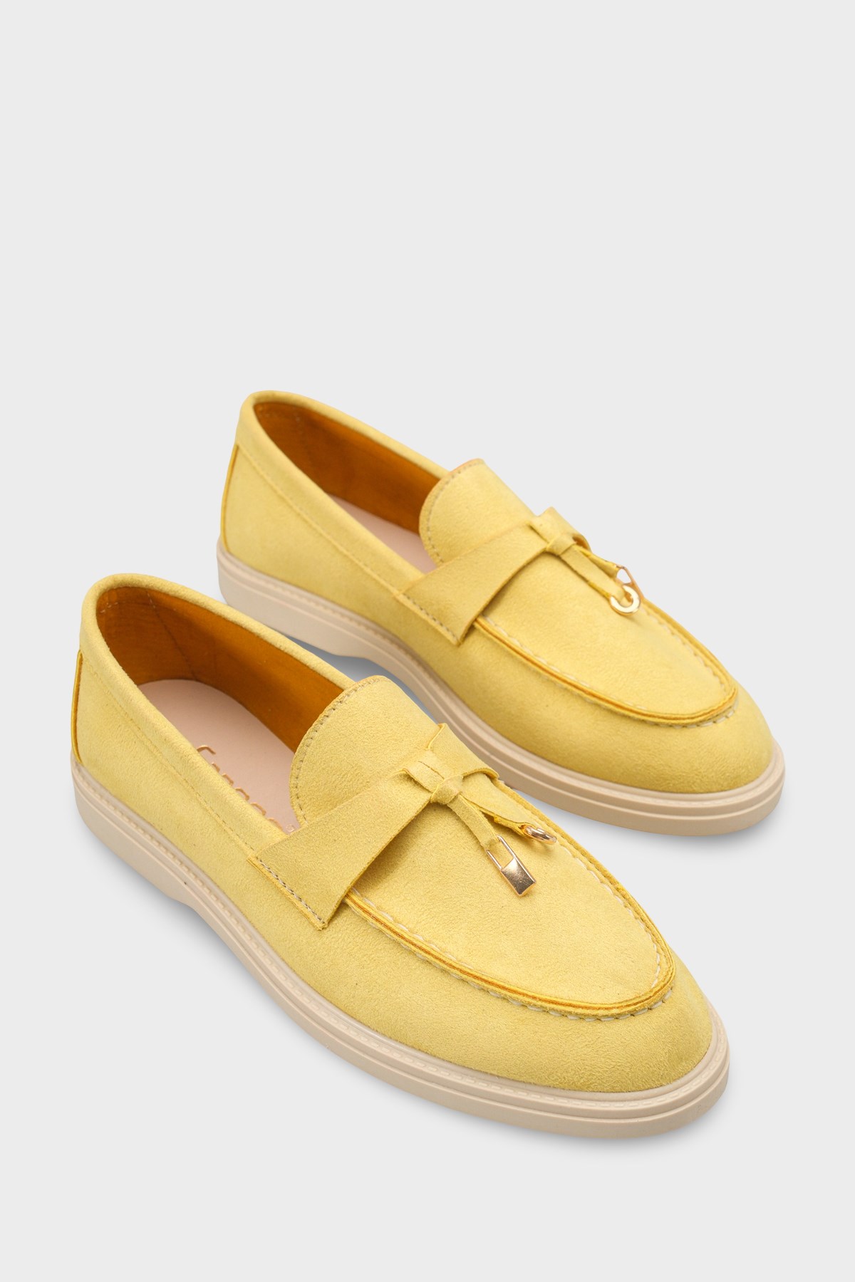 Capone Calypso Women Yellow Loafer