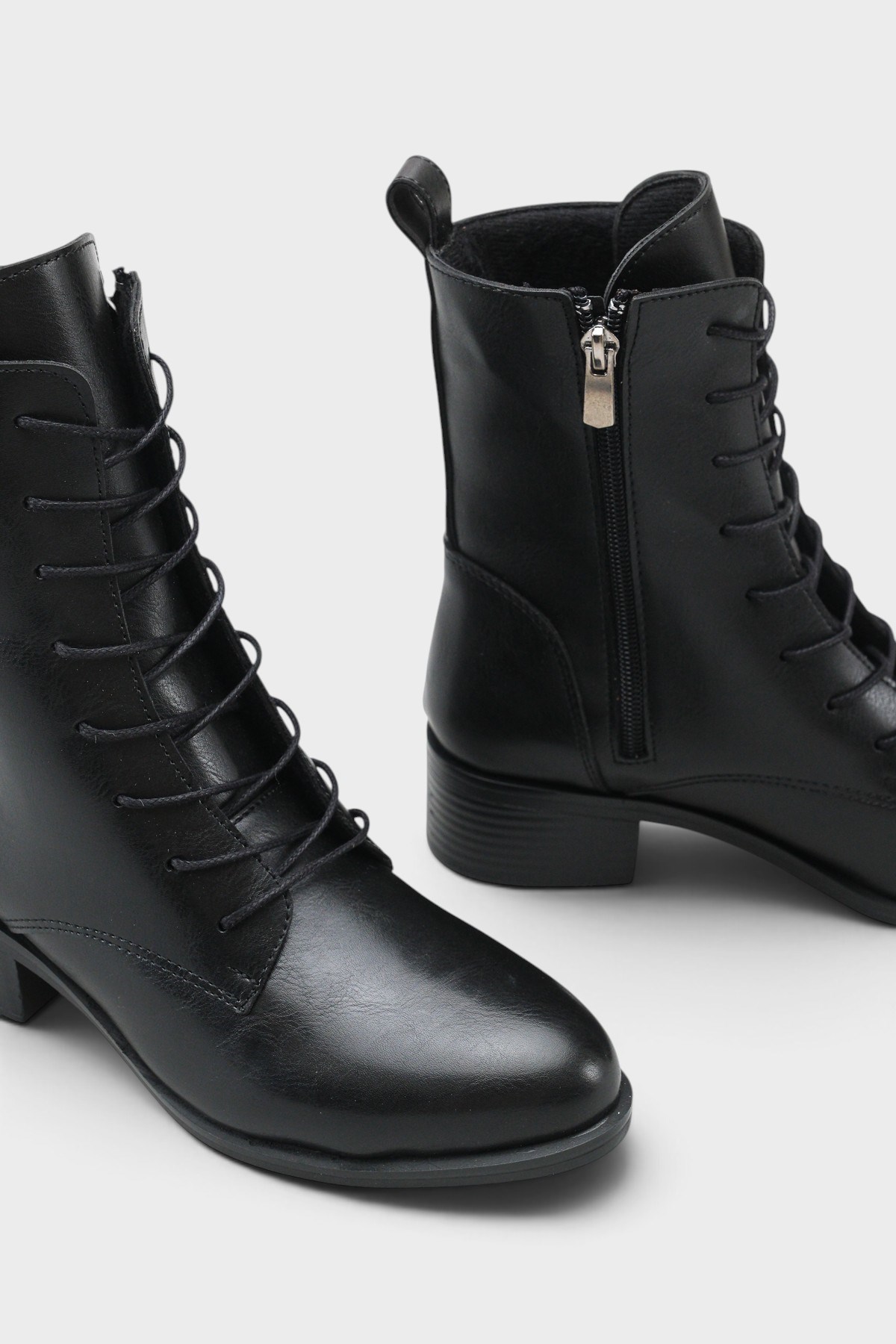 Capone Carolie Lace-Up Side Zip Mid Heel Casual Women Black Ankle Boot