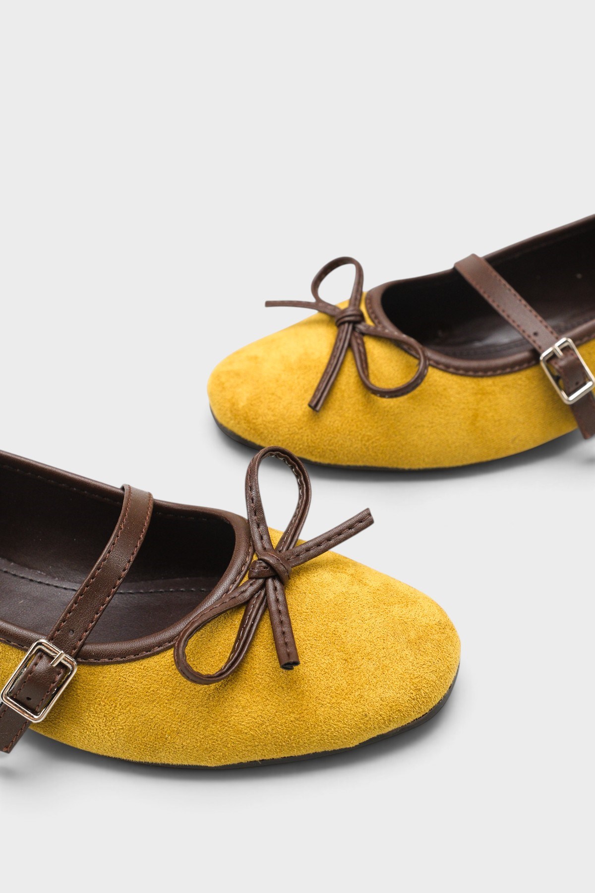 Capone Chandal Suede Look Mary Jane Shoes