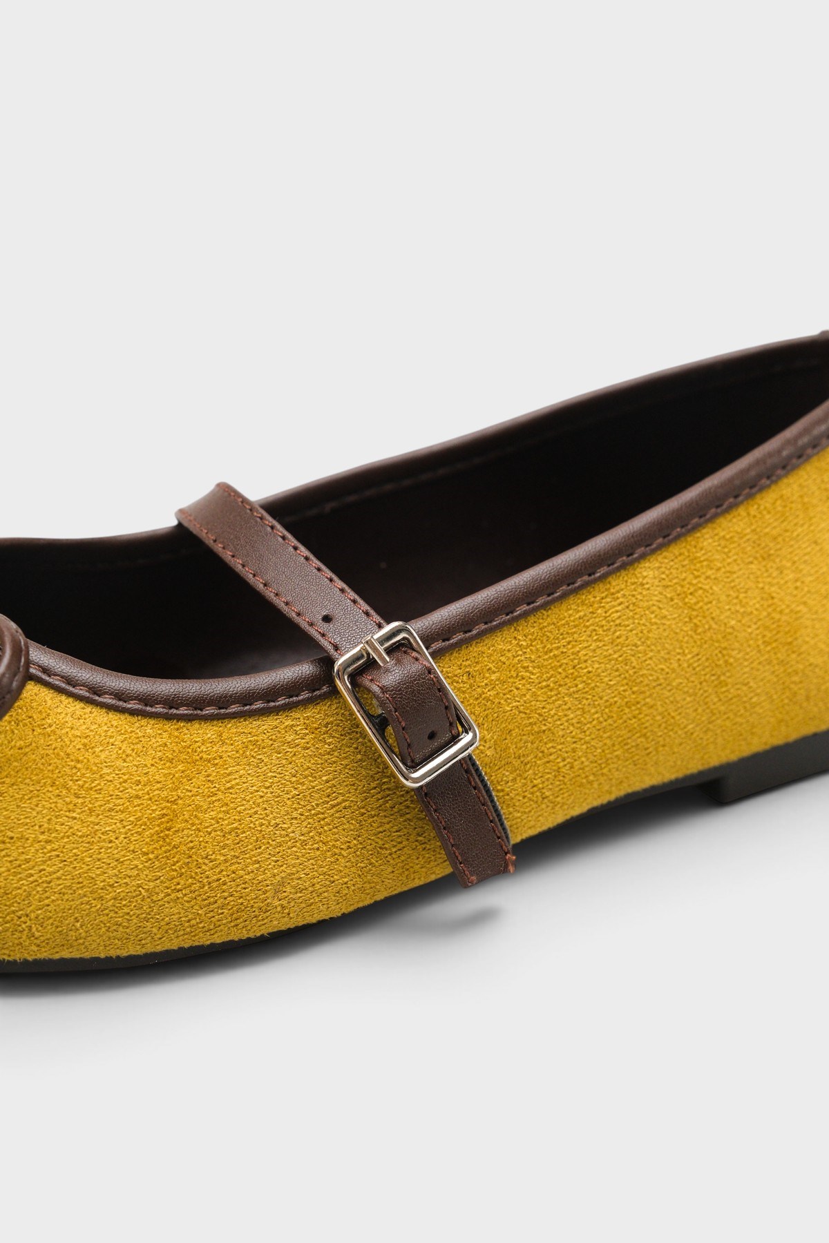 Capone Chandal Suede Look Mary Jane Shoes