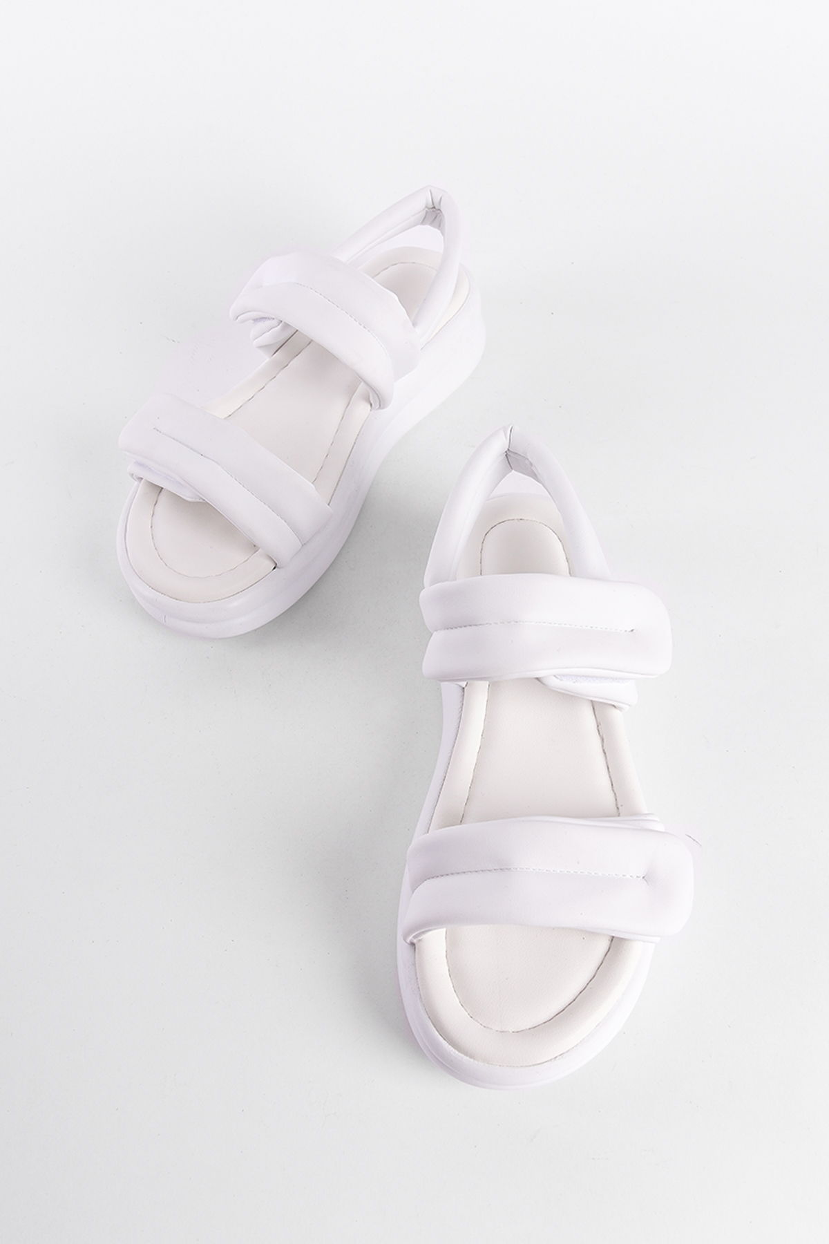 Capone Comfort Sole Women White Sandals