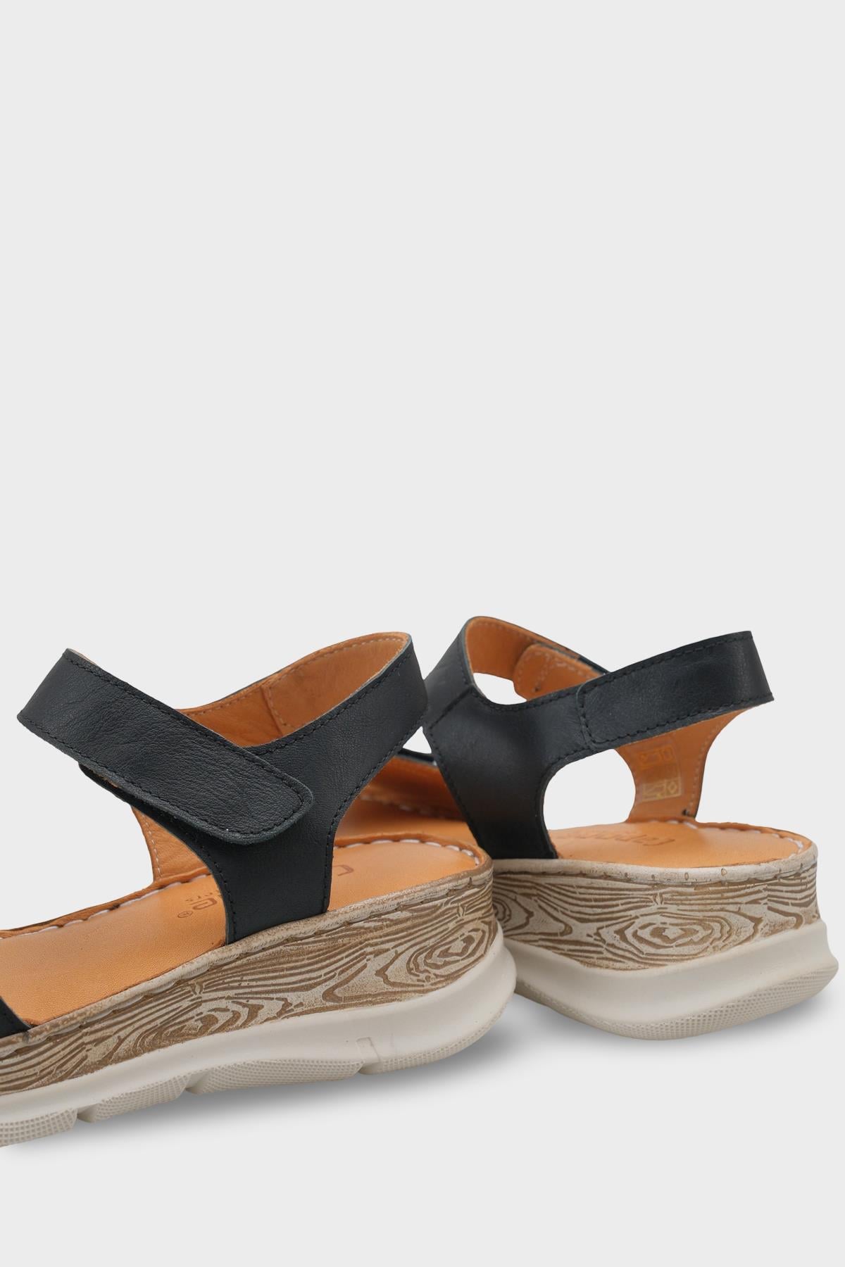 Capone Corrinne Genuine Leather Soft Comfort Women Black Sandal