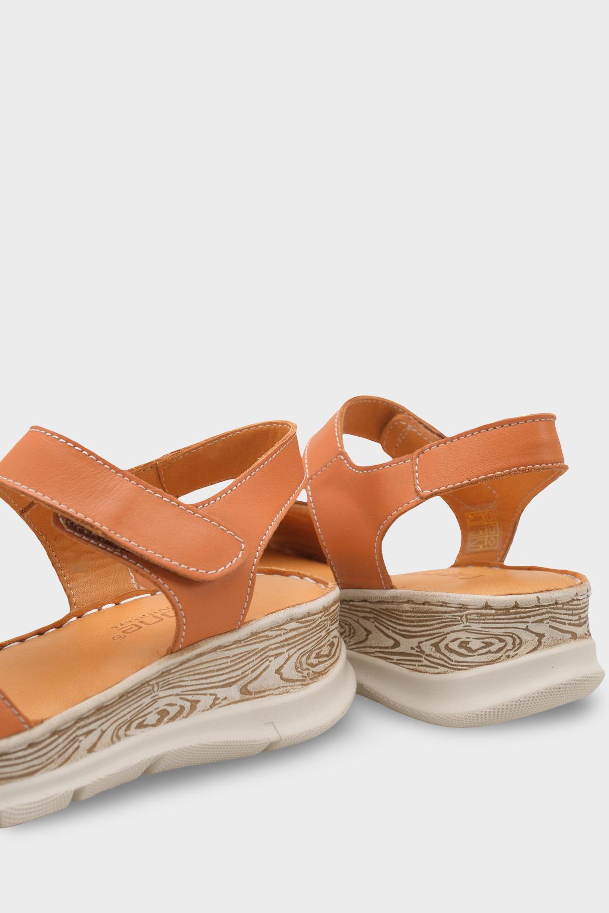 Capone Corrinne Genuine Leather Soft Comfort Women Tan Sandal