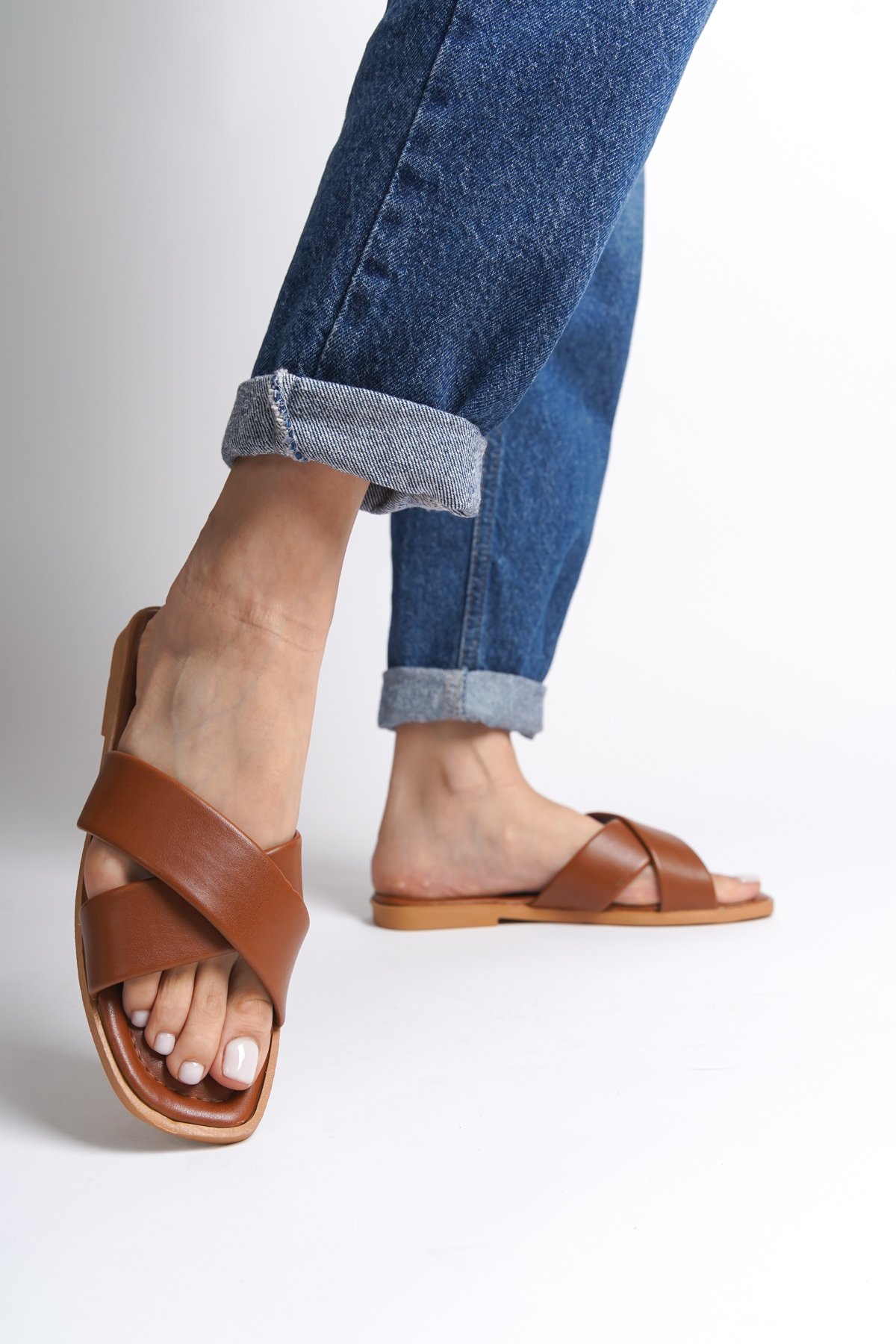 Capone Cross Band Soft Sole Blunt Toe Crinkly Patent Leather Women Tan Daily Sandals