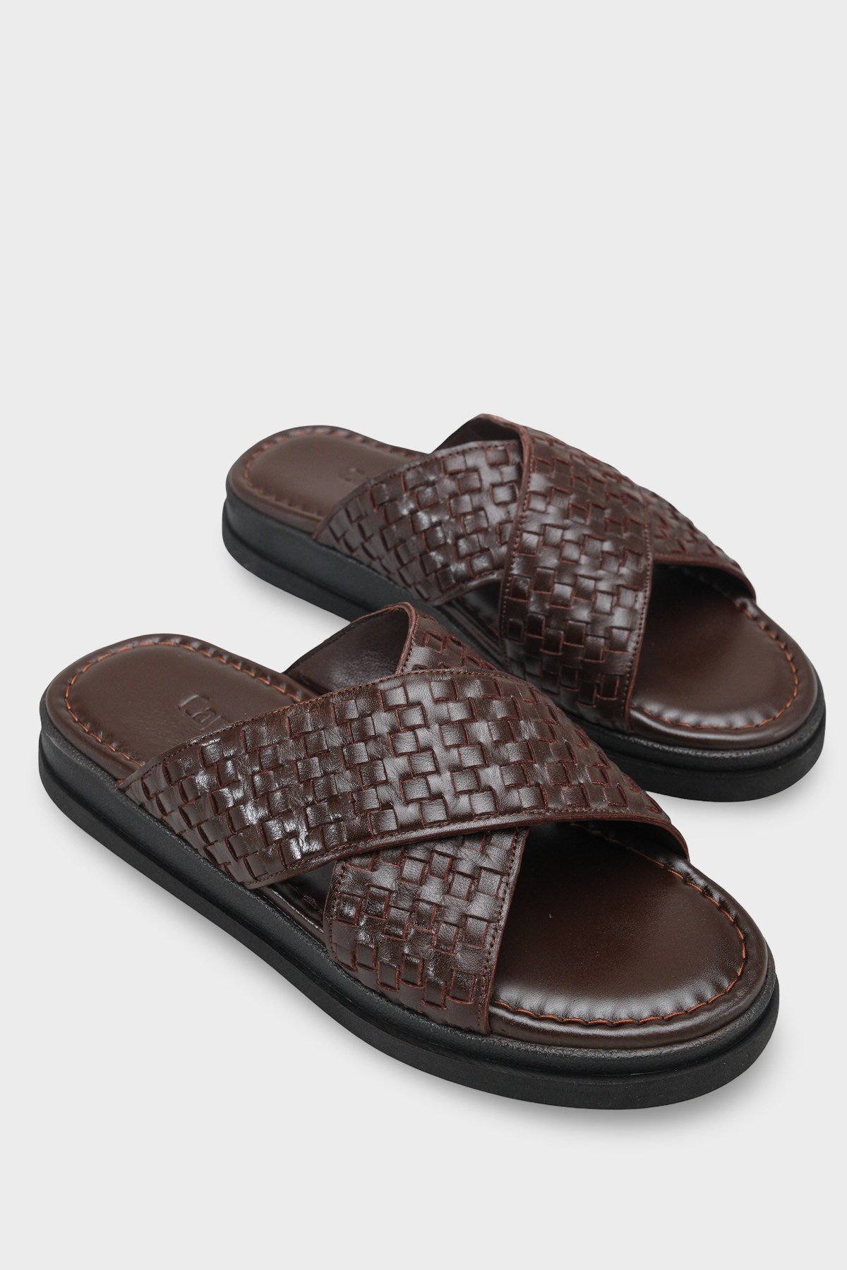Capone Cross Strap Woven Pattern Men Sandal