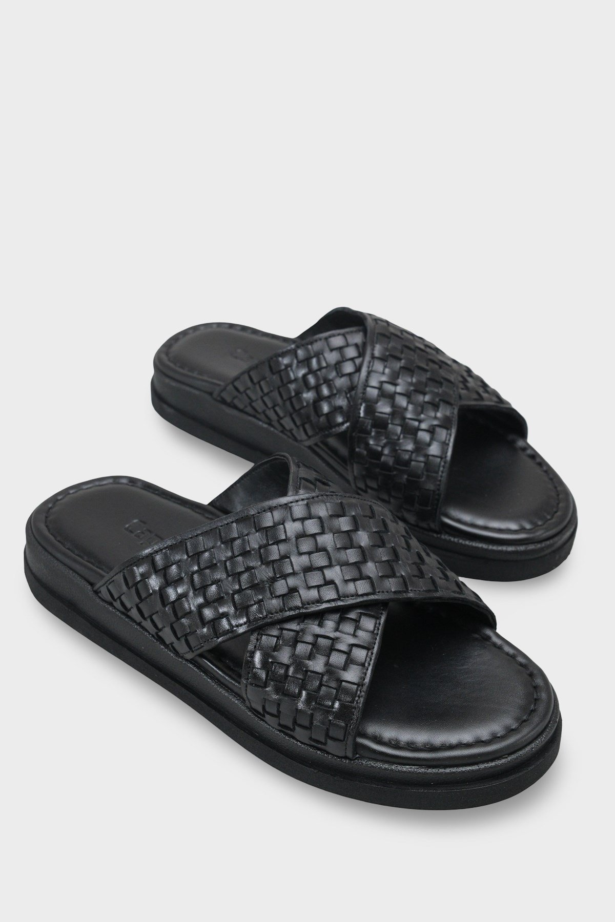 Capone Cross Strap Woven Pattern Men Sandal