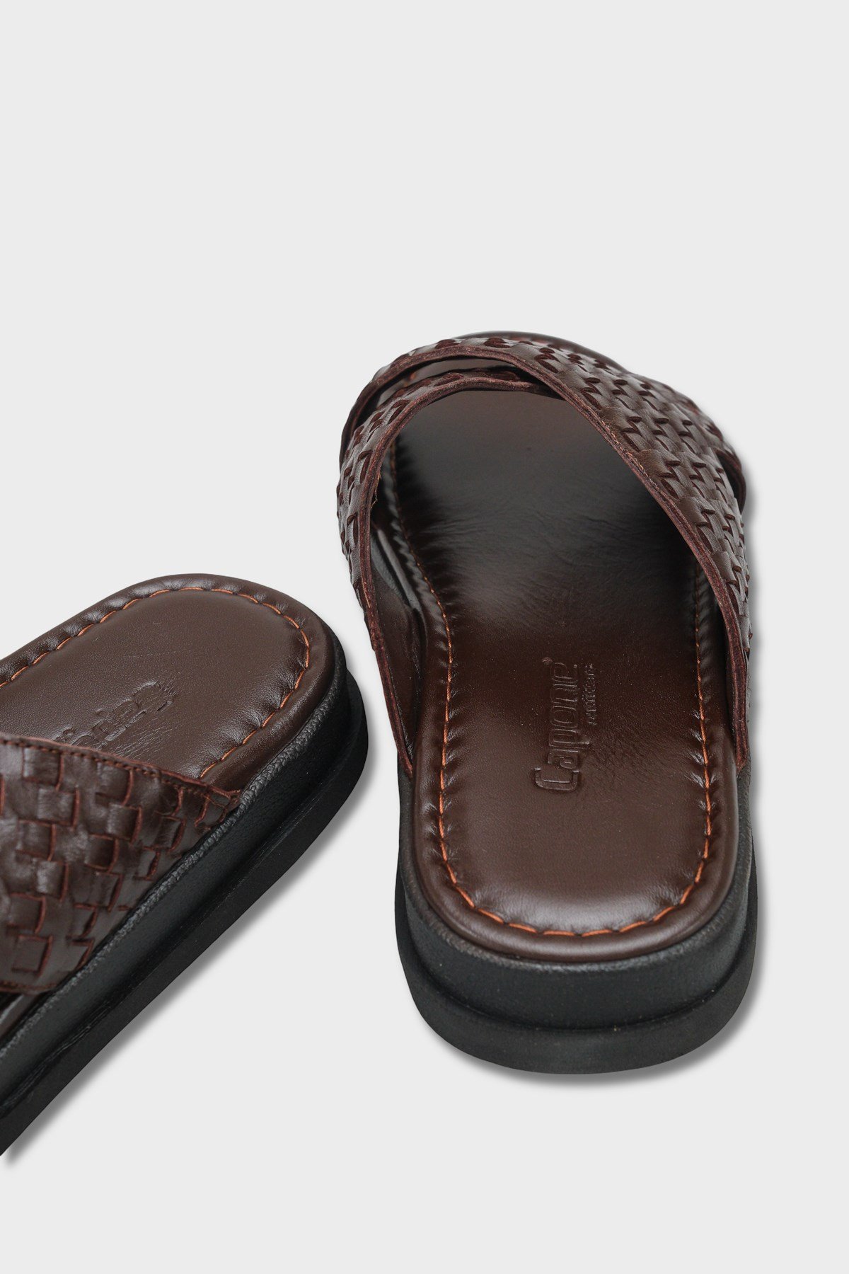 Capone Cross Strap Woven Pattern Men Sandal