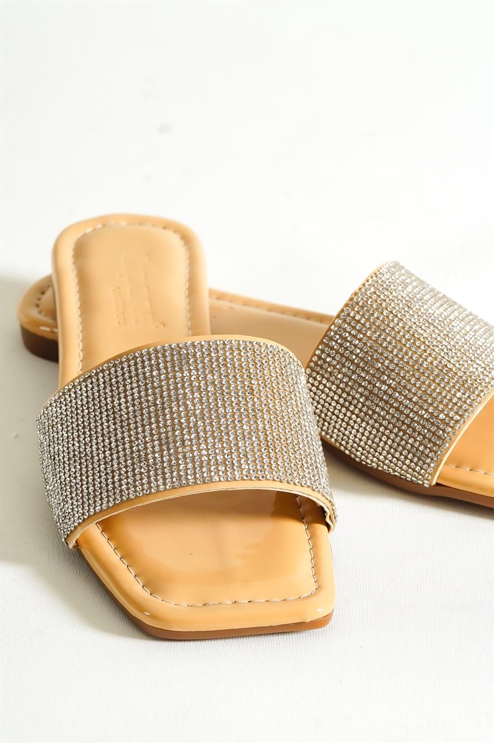 Capone Crystal Embellished Single Band Flat Heel  Quilted Woman Sandals