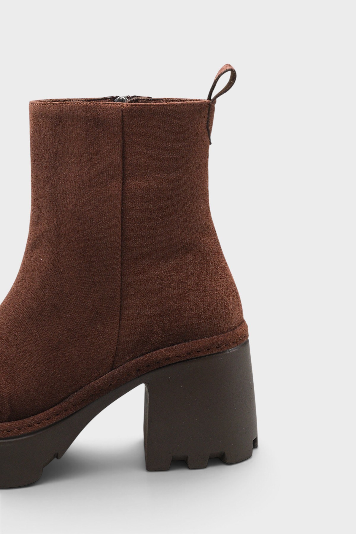 Capone Dalenna Women Sued Brown Ankle Boot