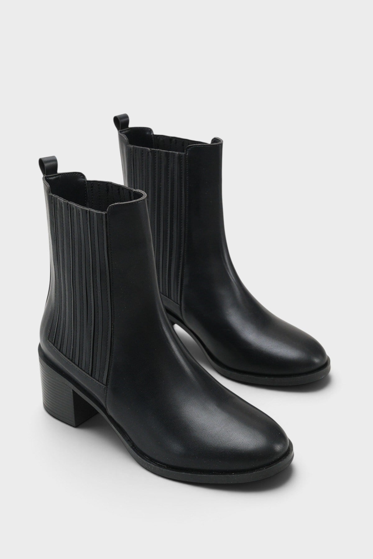 Capone Ellynn Round Toe Side Elastic Women Black Cowboy Boot