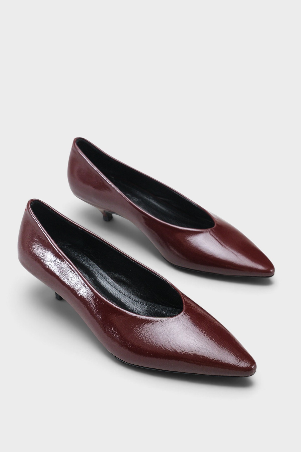 Capone Elwina Genuine Leather Pointed Toe Low Heel Women Burgundy Stiletto