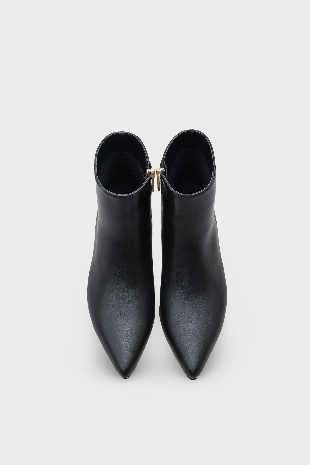 Capone Essie Women Black Ankle Boot