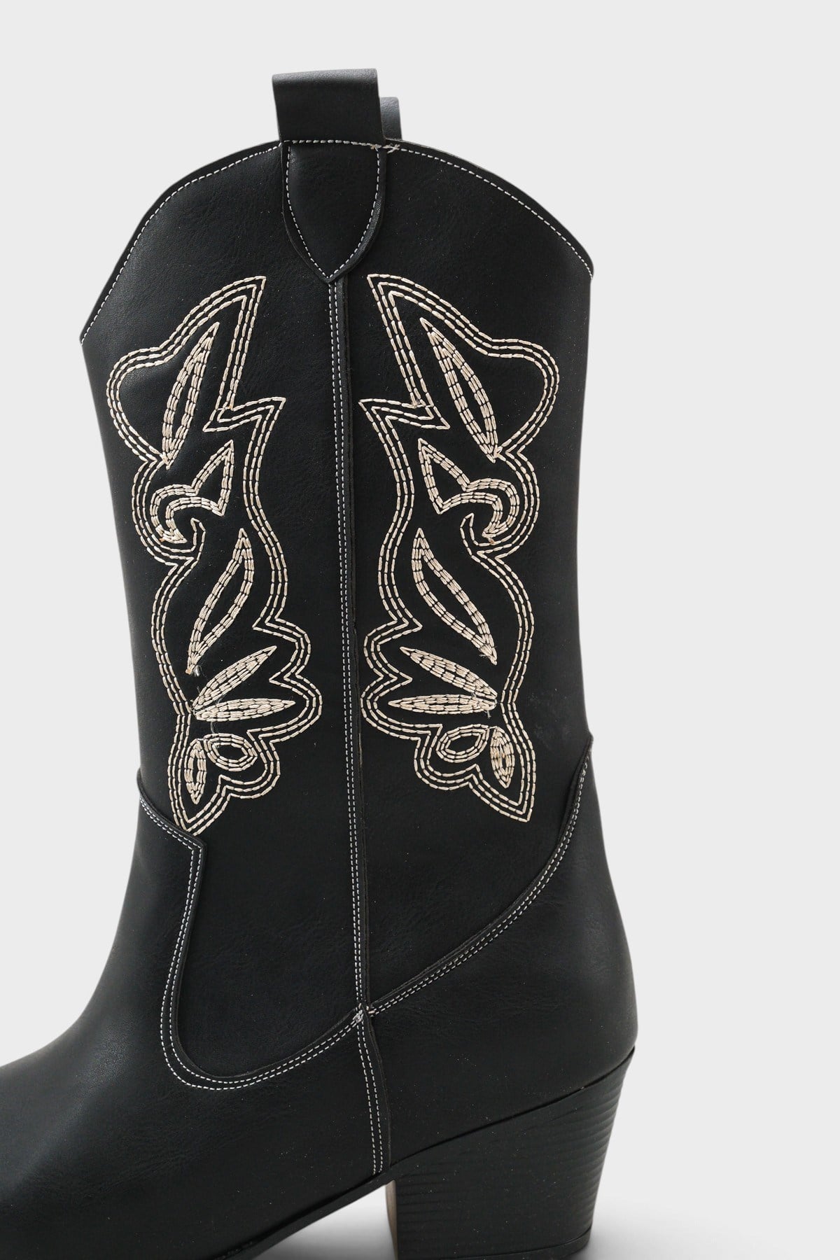 Capone Estrella Embroidered Women Black Cowboy Boot