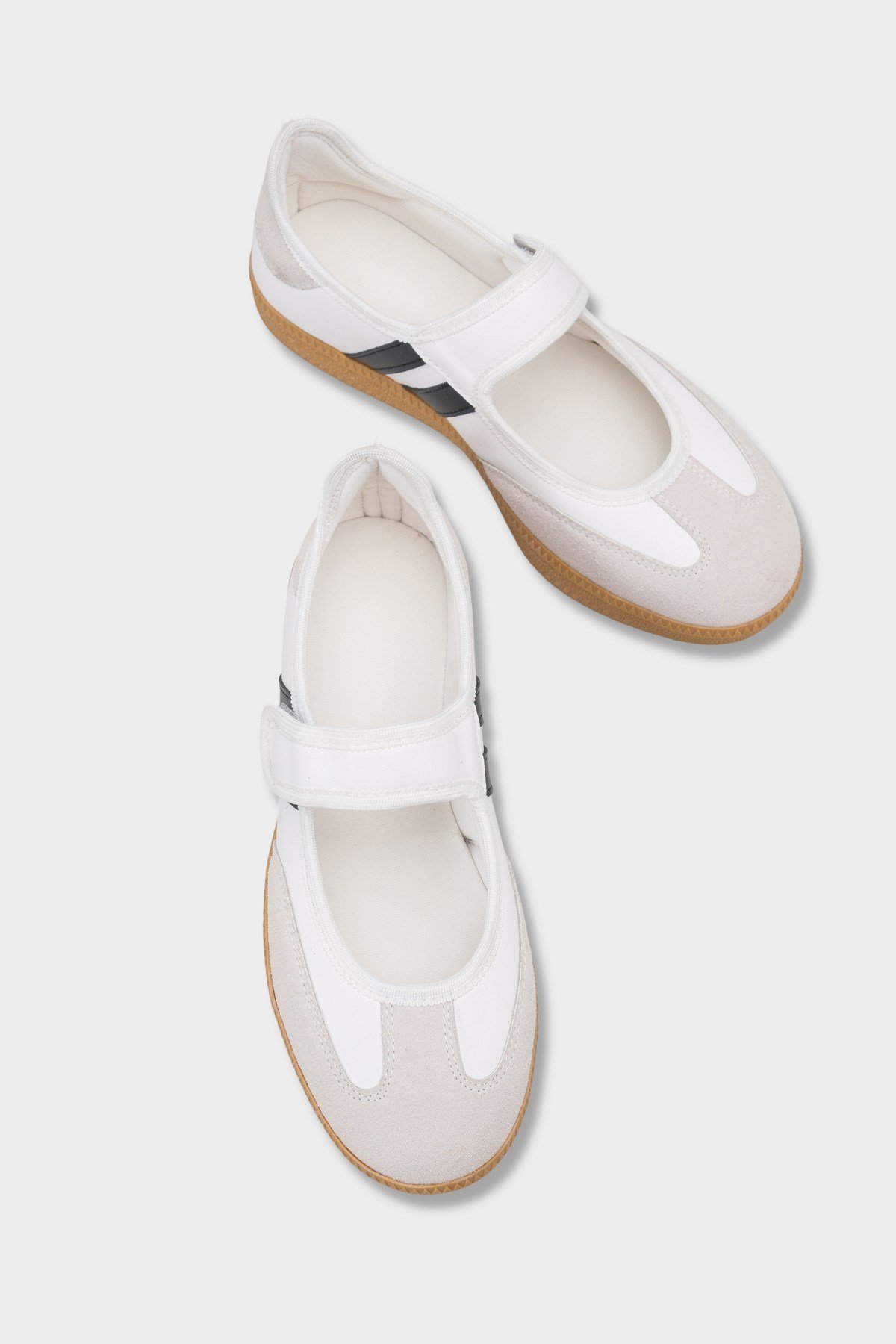 Capone Fianna Adjustable Strap Women White Black Ballet Flat