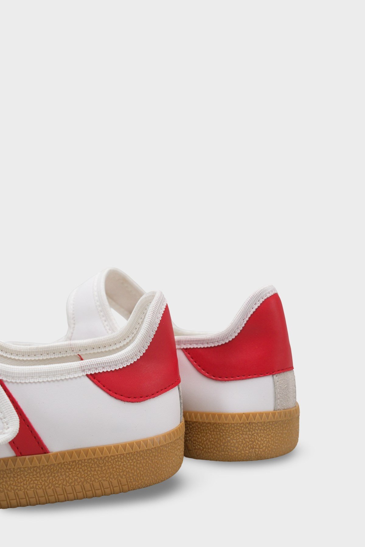 Capone Fianna Adjustable Strap Women White Red Ballet Flat