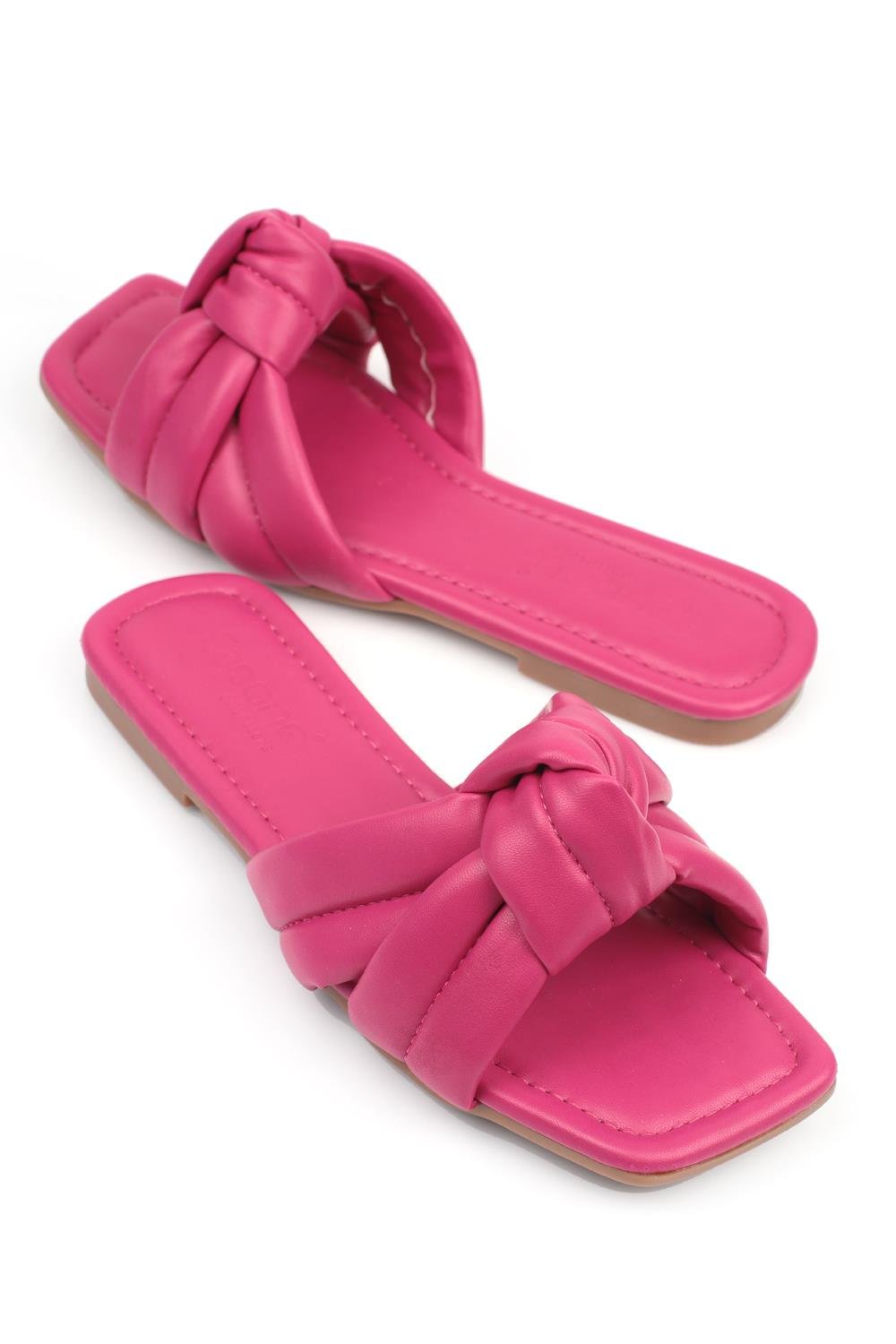 Capone Flat Heel Woman Sandals