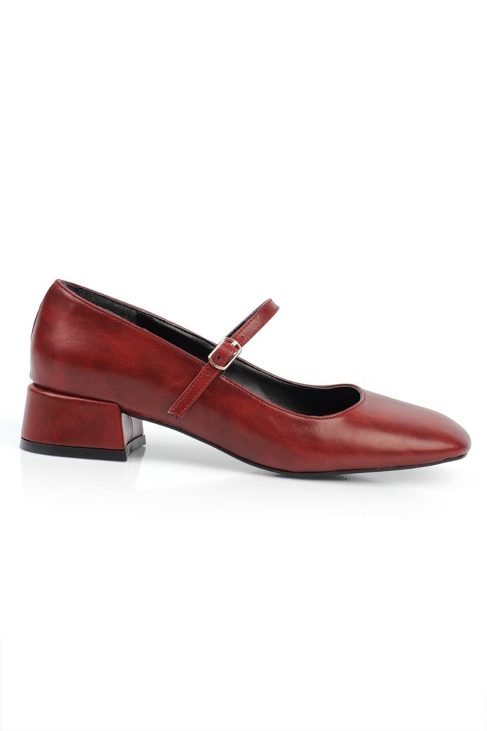 Capone Flat Toe Banded Low Heel Woman Shoes