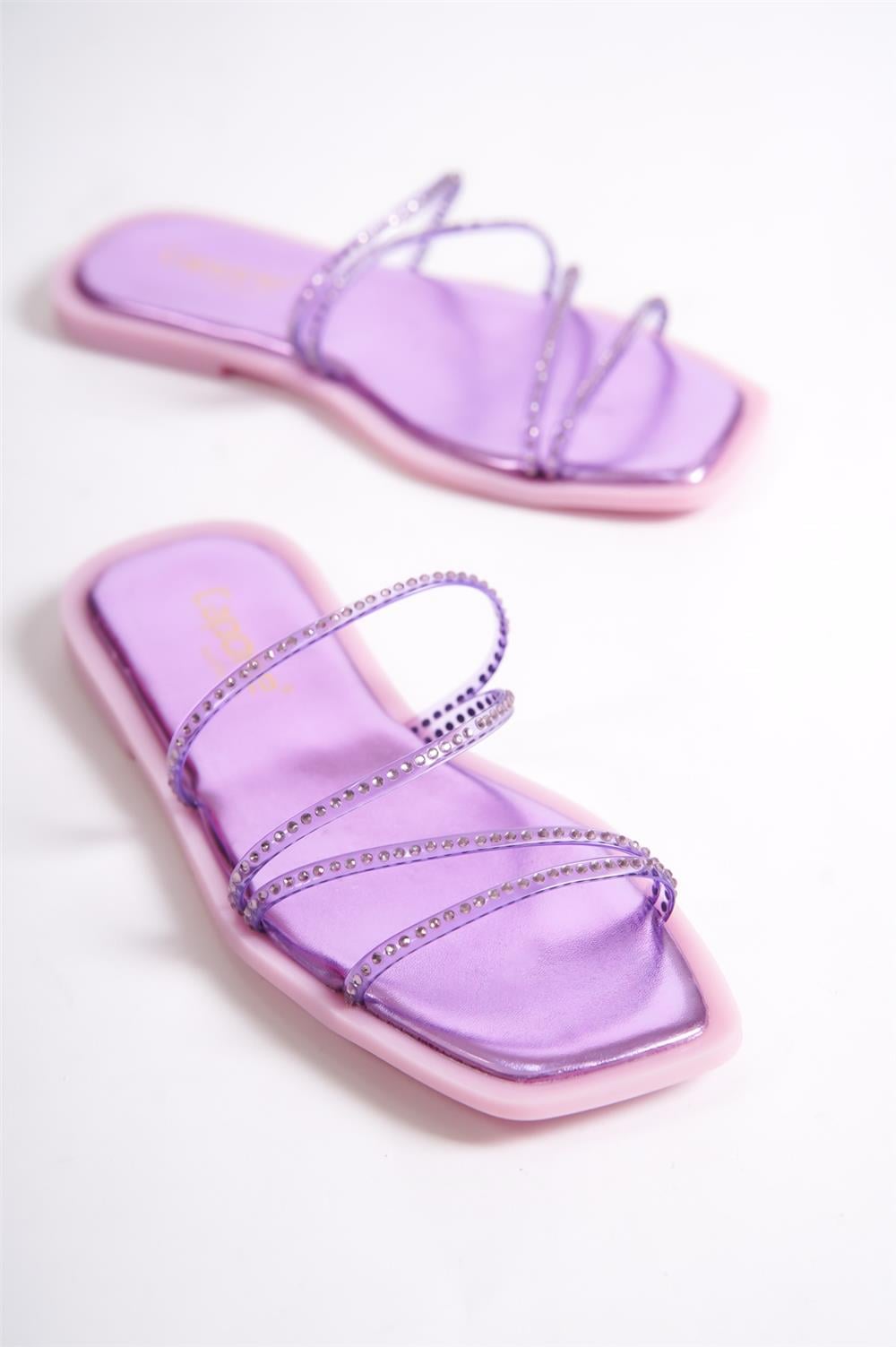 Capone Flat Toe Crystal Embellished Banded Flat Heeled Woman Sandals