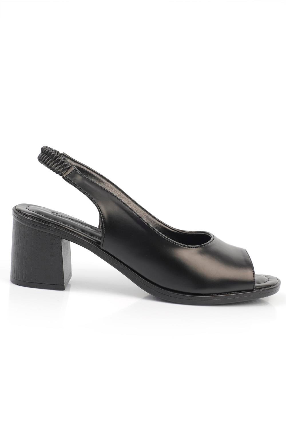 Capone Flat Toe Woman Shoes With Inner Pad and Elastic Back