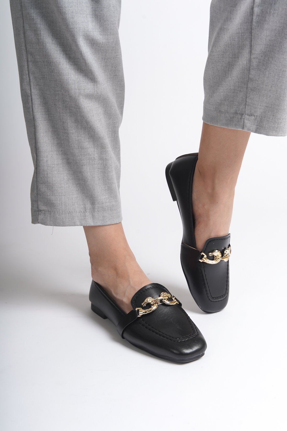 Capone Flat Toe Women Black Loafers With Metal Buckle Accessory