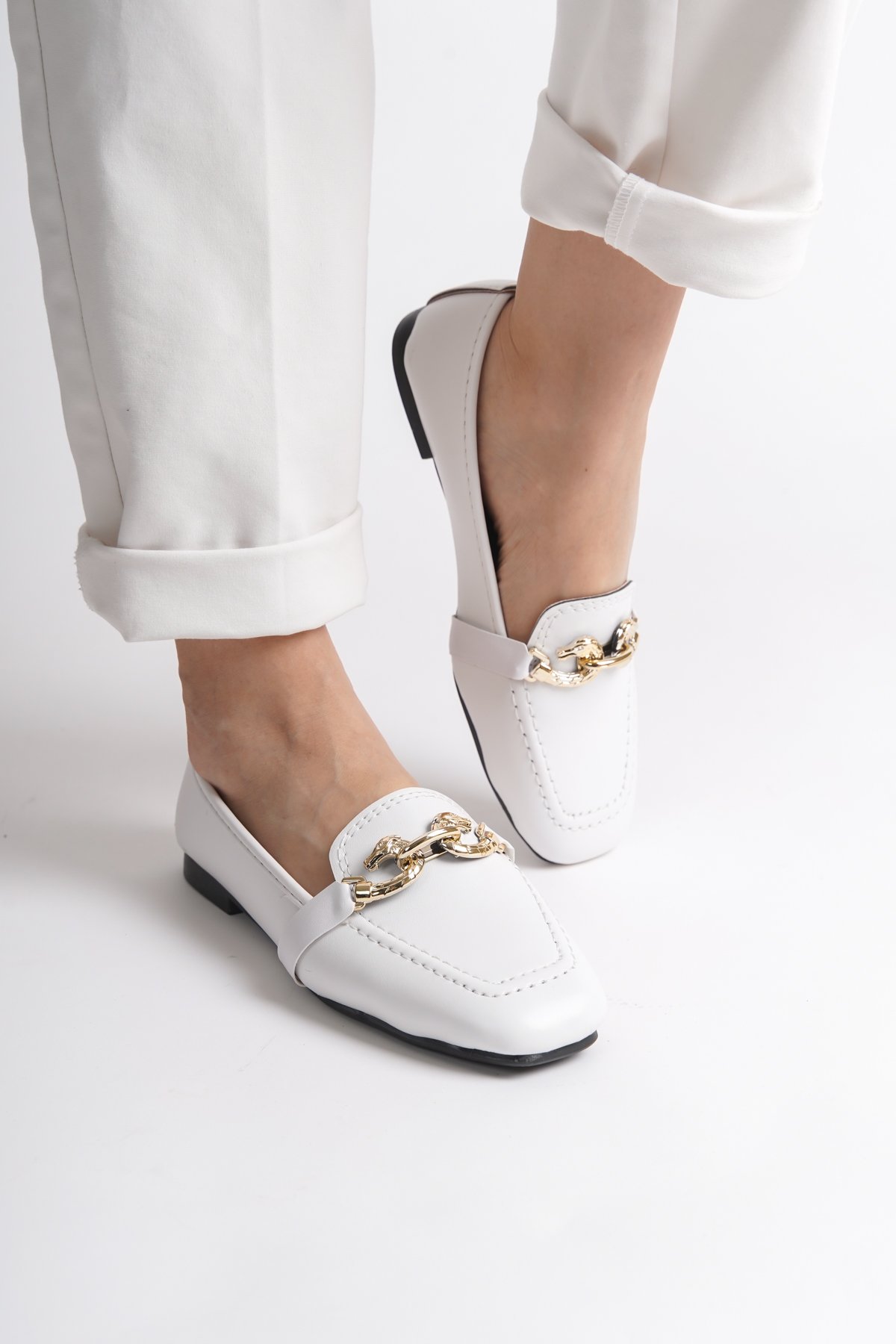 Capone Flat Toe Women White Loafers With Metal Buckle Accessory