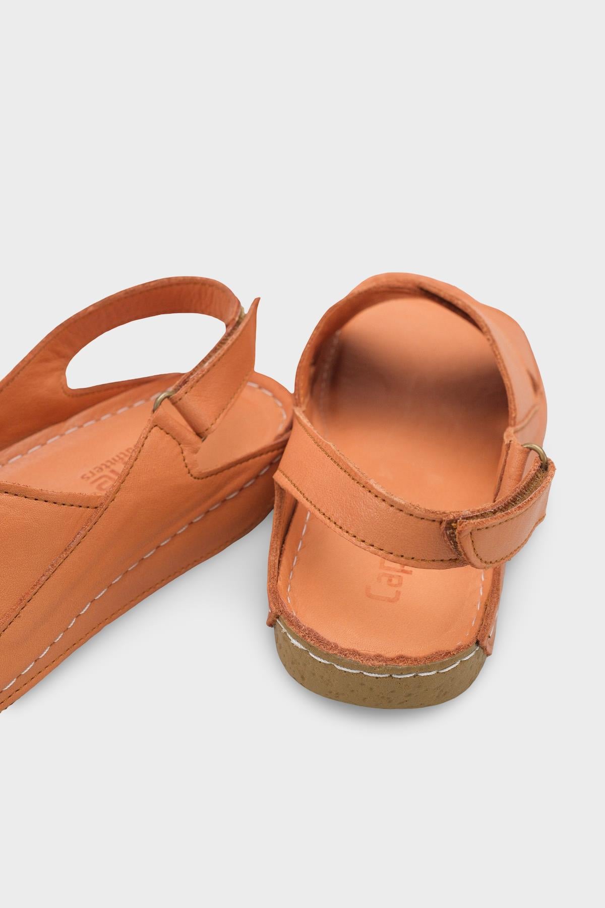 Capone  Florina Genuine Leather Soft Comfort Women Tan Sandal
