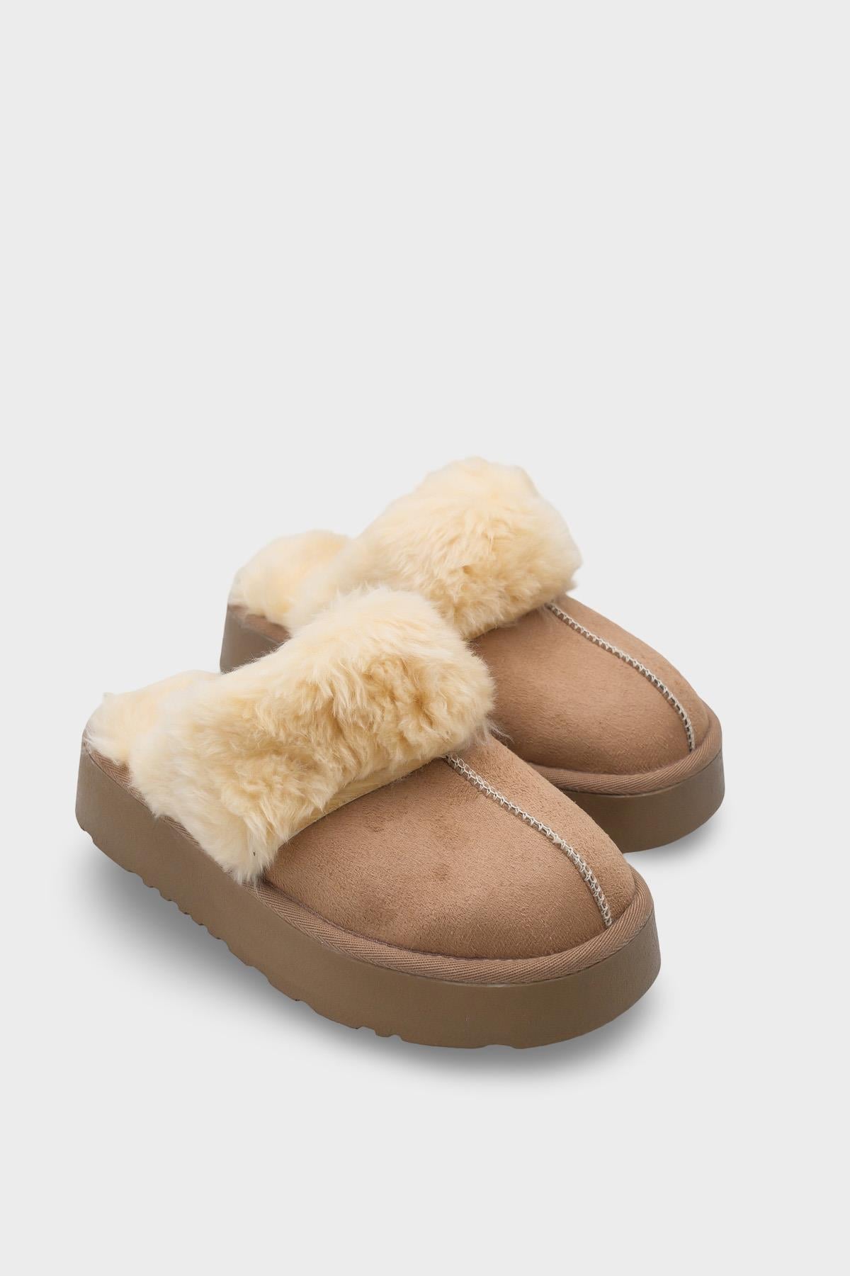 Capone Furry Closed Toe Women Mink Slippers