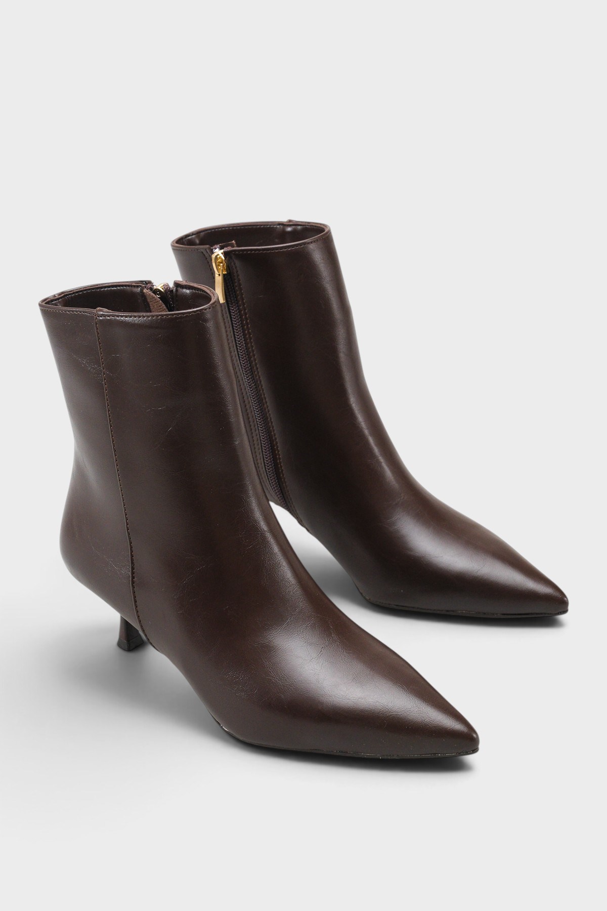 Capone Gabriella Pointed Toe Side Zip Slim Heel Casual Women Brown Ankle Boot