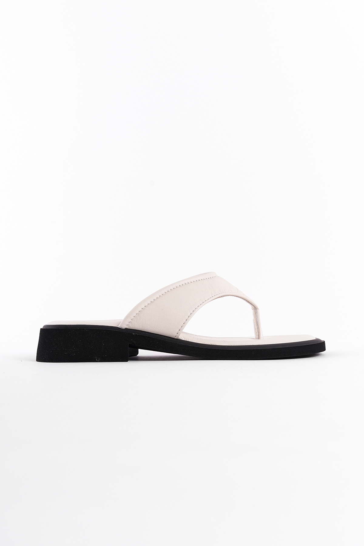 Capone Genuine Leather Comfort Short Heeled Women White Thong Sandals