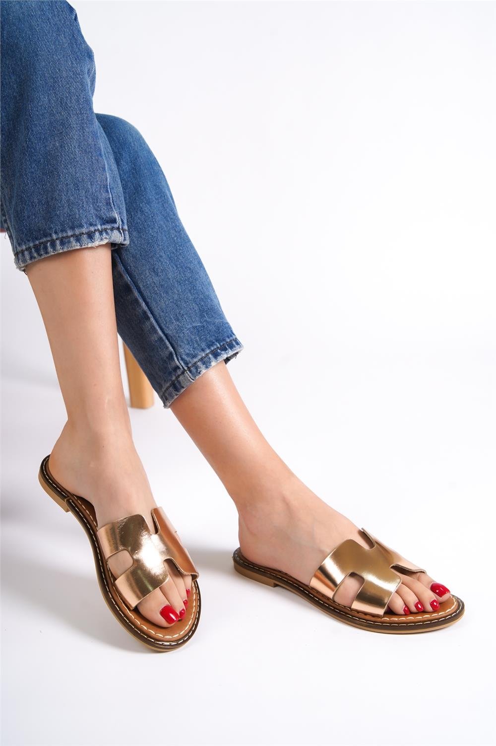 Capone H Band Woman Leather Sandals