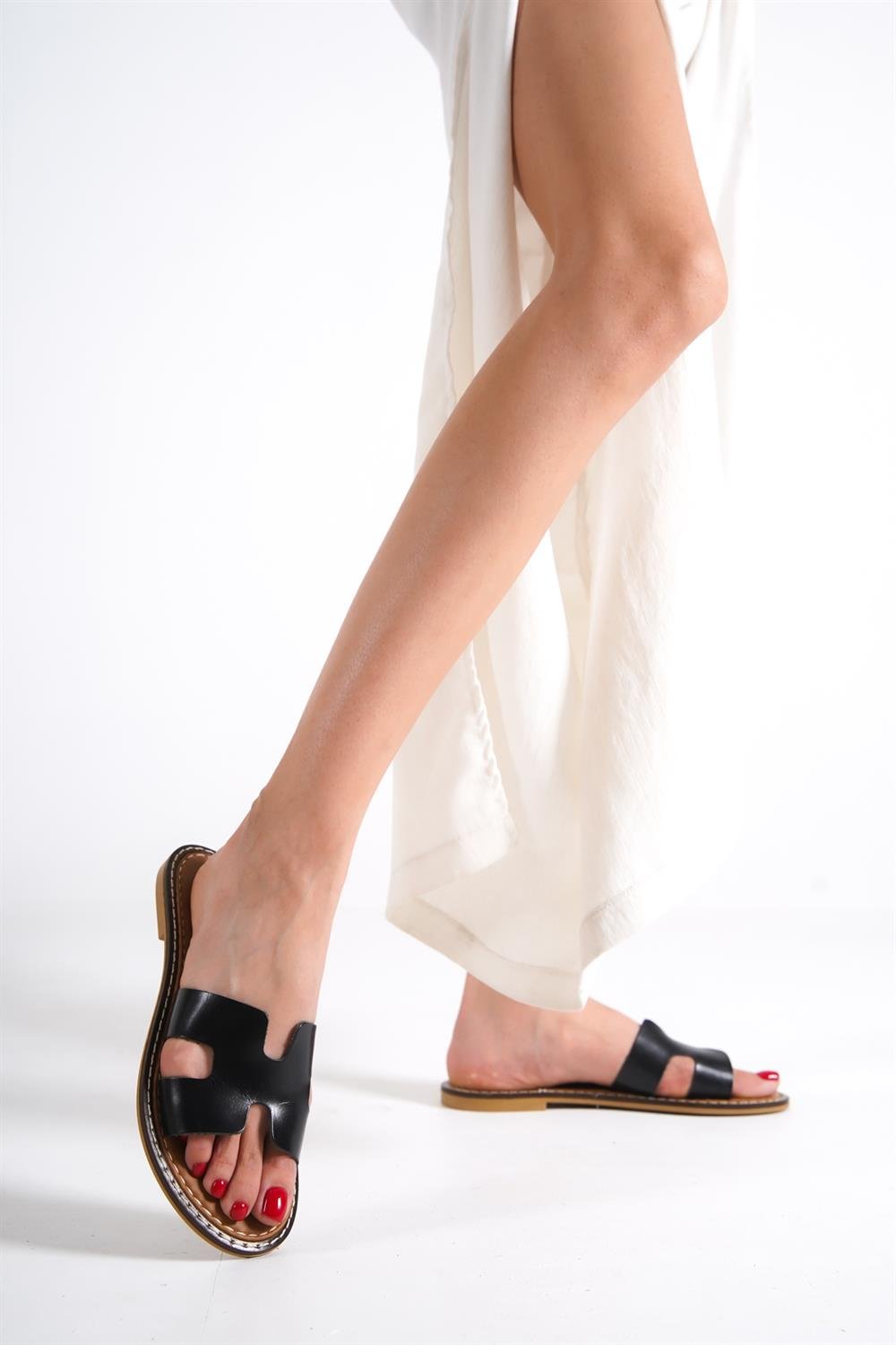 Capone H Band Woman Leather Sandals