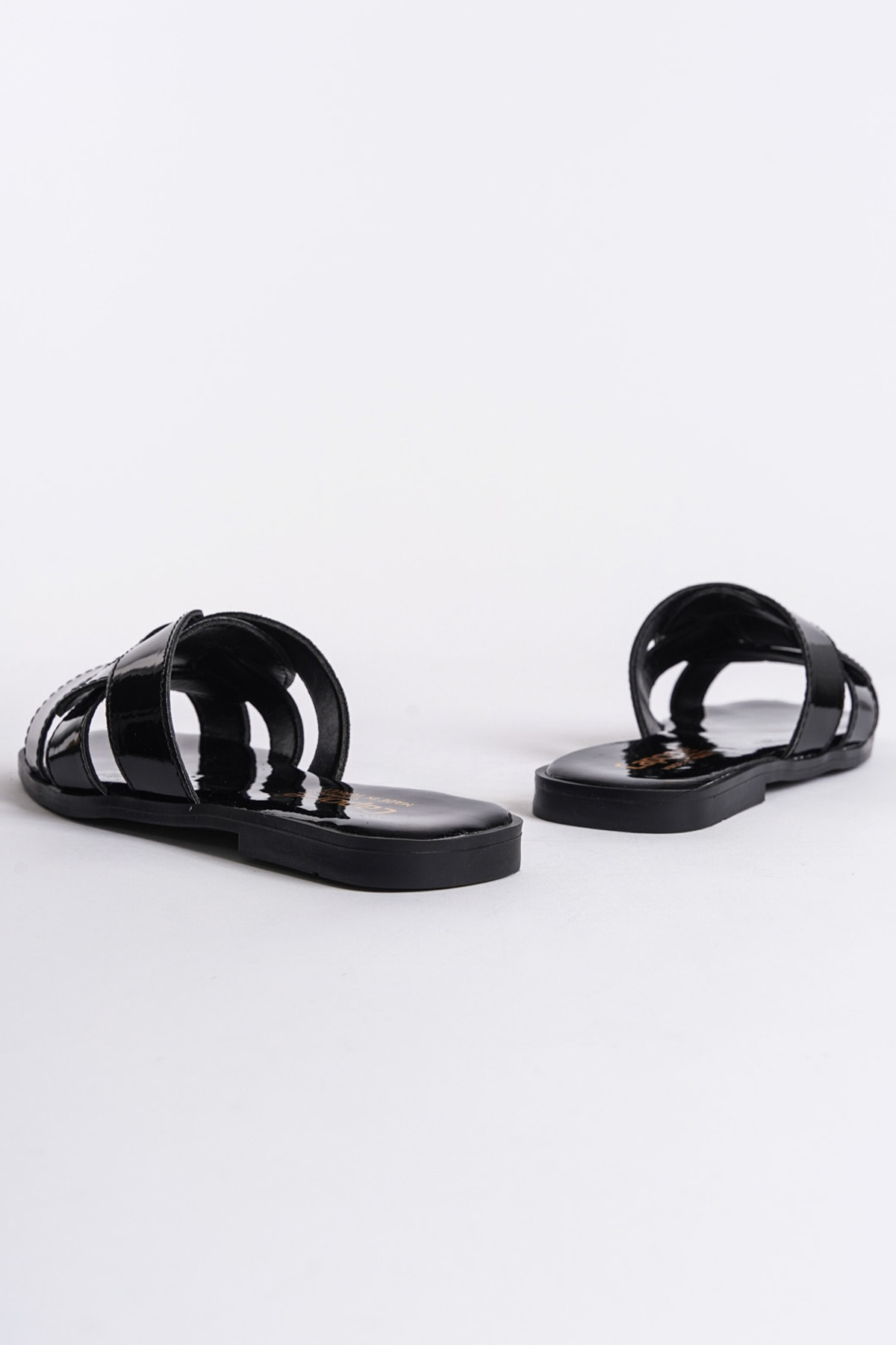 Capone Halsey Women Black Slide Flat Sandals