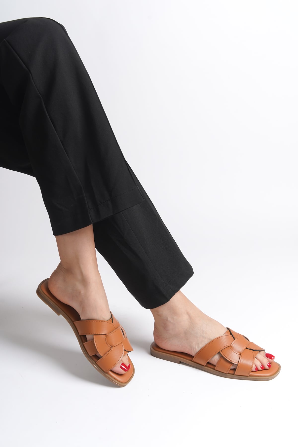 Capone Halsey Women Honey Slide Flat Sandals