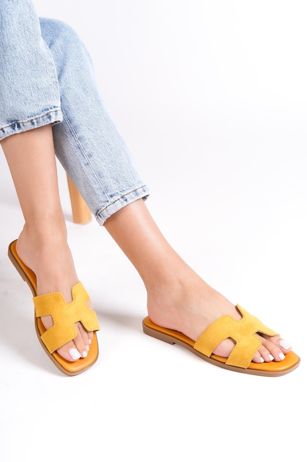 Capone Halsey Women Mustard Slide Flat Sandals