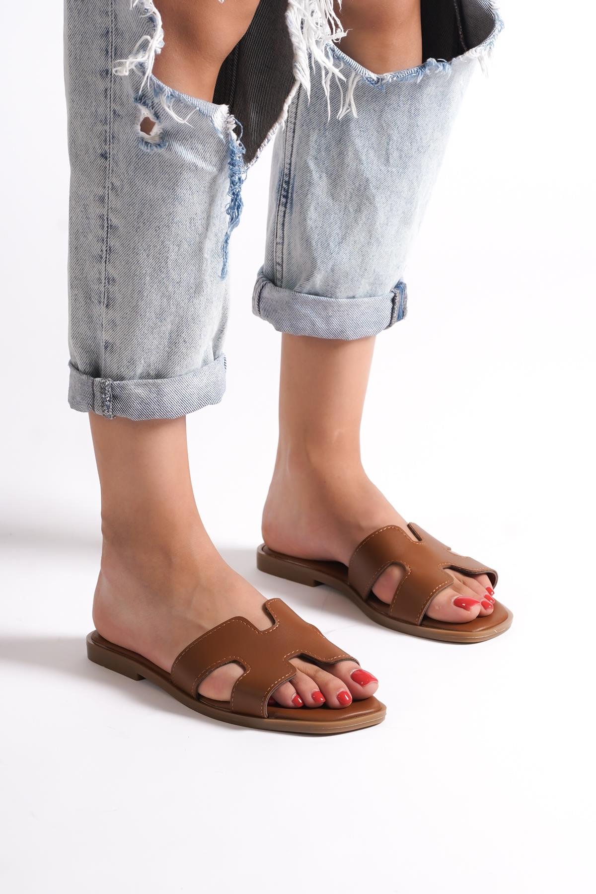 Capone Halsey Women Tan Slide Flat Sandals