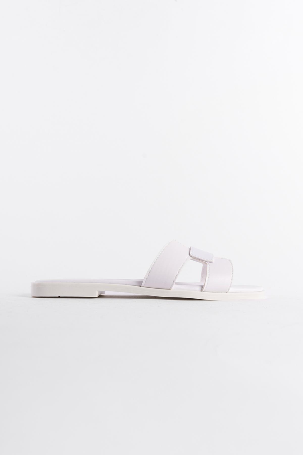 Capone Halsey Women White Slide Flat Sandals