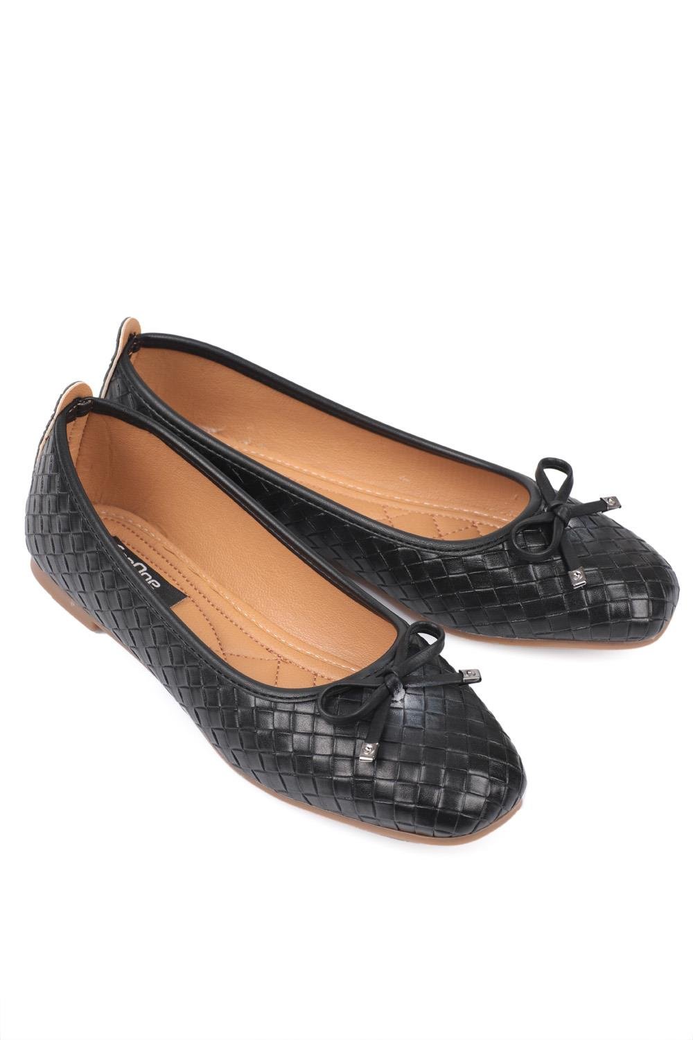Capone Hana Trend Women Black Ballet Flats