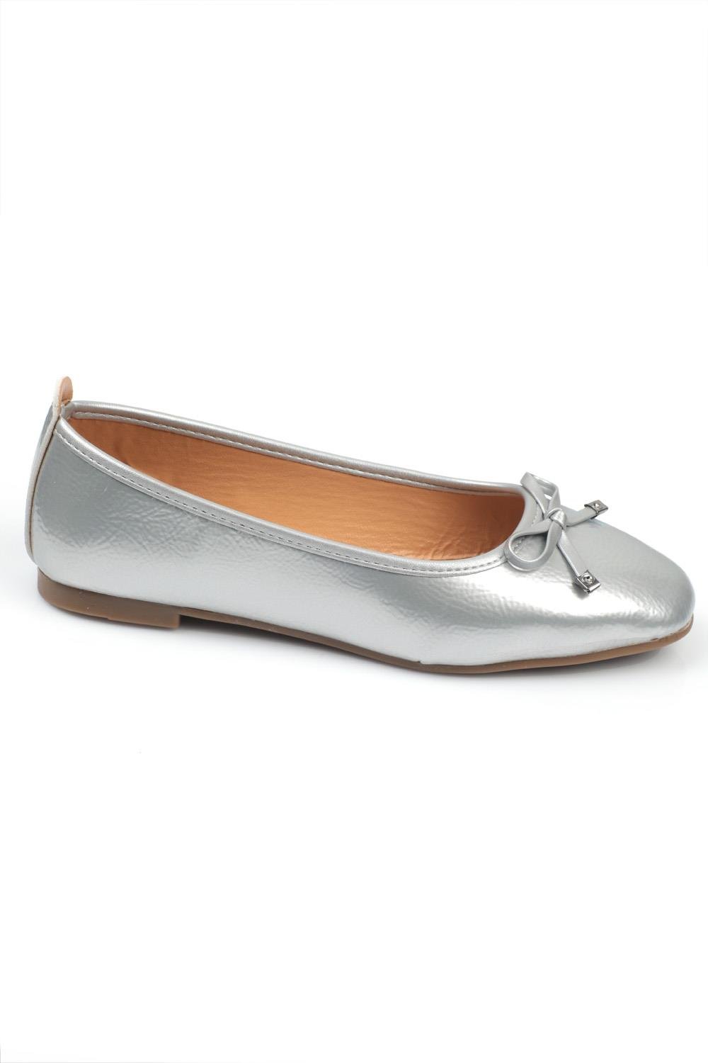 Capone Hana Trend Women Silver Ballet Flats