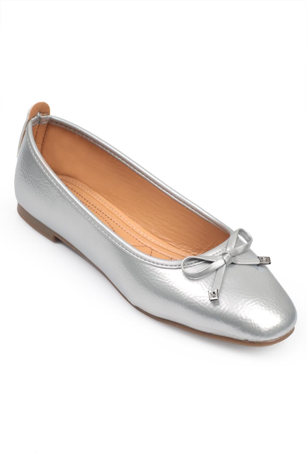 Capone Hana Trend Women Silver Ballet Flats