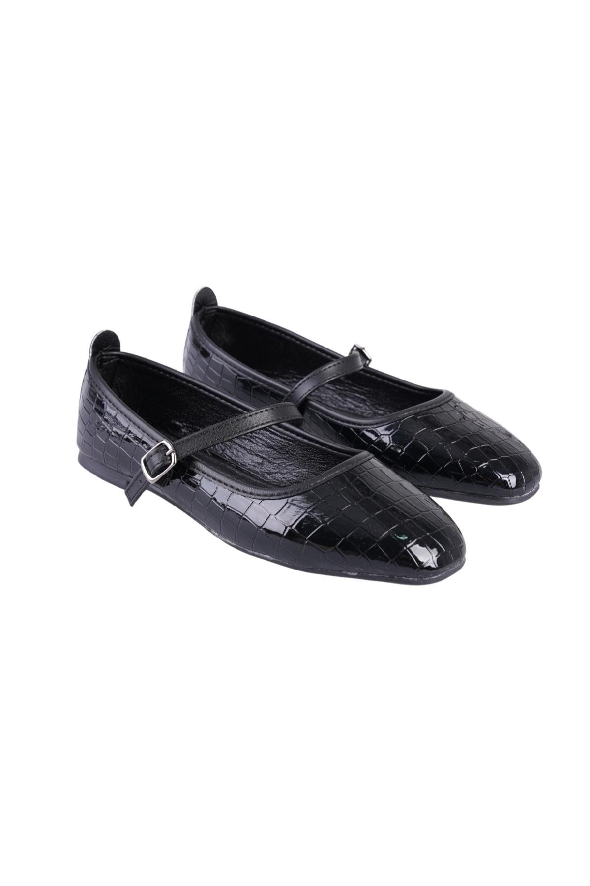 Capone Hanna Trend Women Black Crocodile Print Ballet Flats