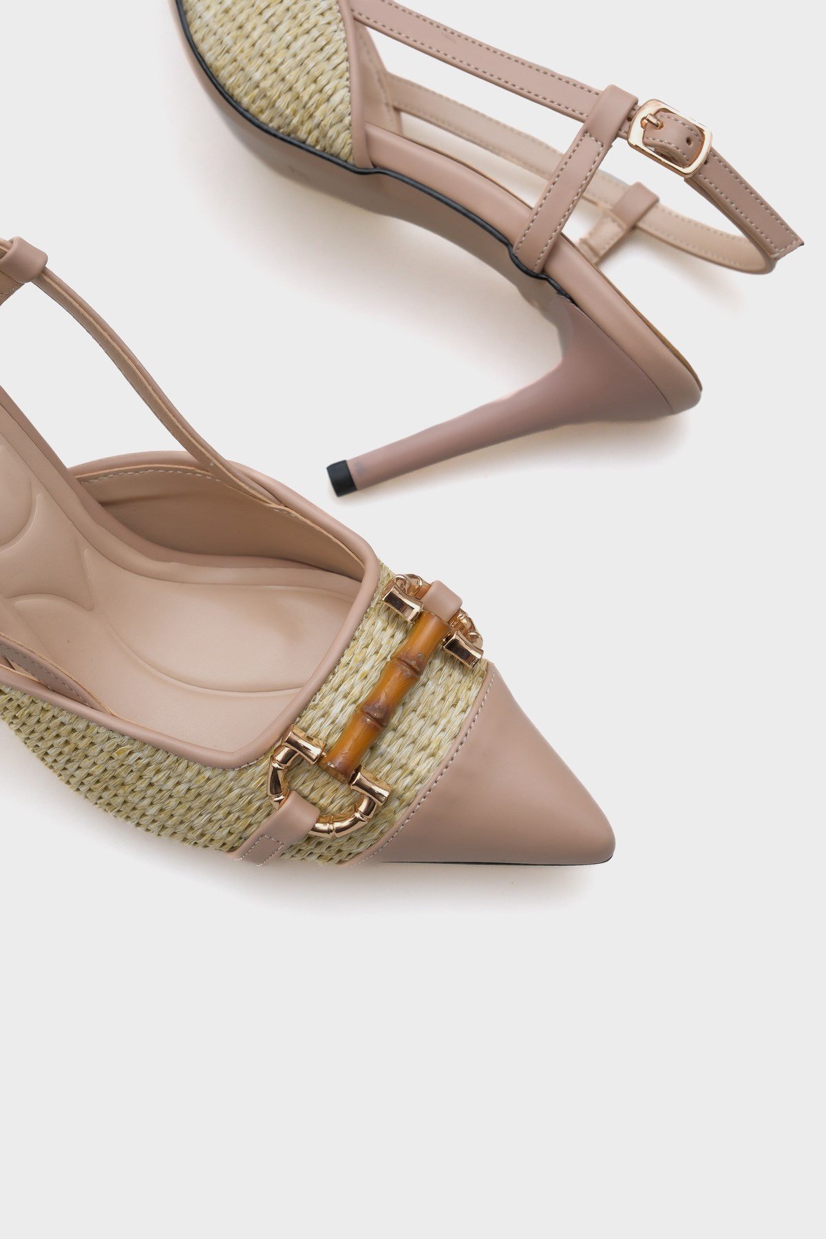 Capone Hetty Wooden Buckle Wicker Stiletto