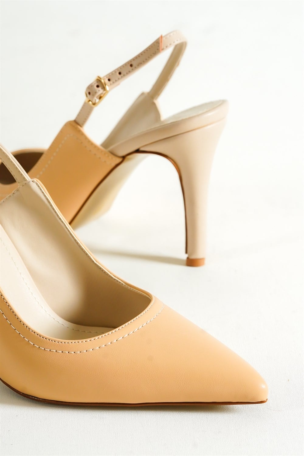 Capone High Heel Pointed Toe Slingback Women Nude Shoes