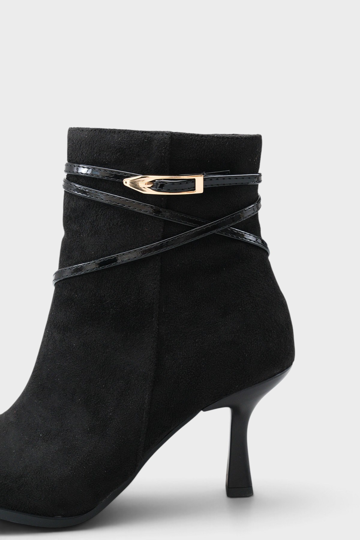 Capone Isabella Buckle Pointed Toe Elegant Heeled Women Sued Black Ankle Boot