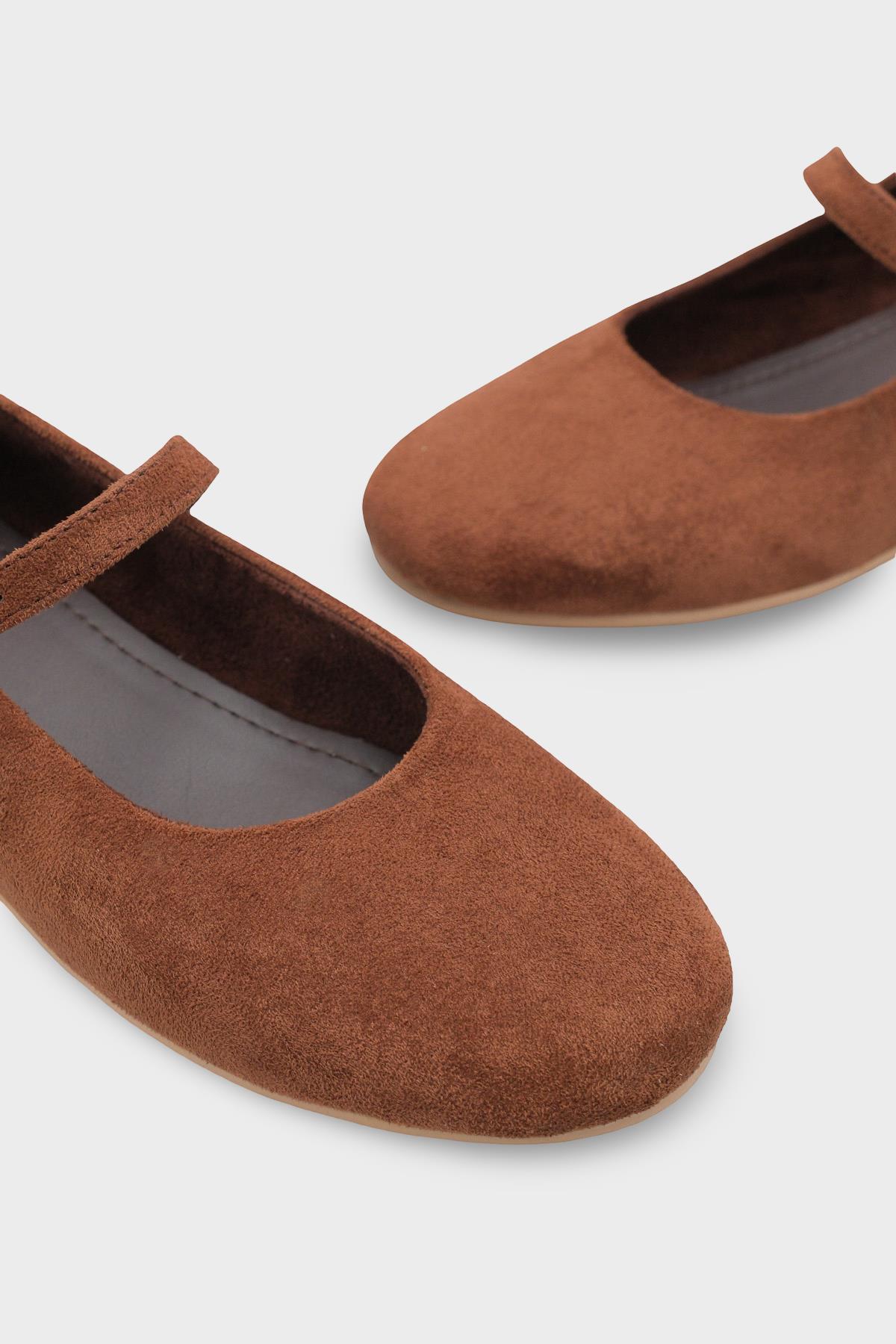Capone Joell  Suede Look Hidden Wedge Metal Buckle Women Sued Brown Ballet Flat
