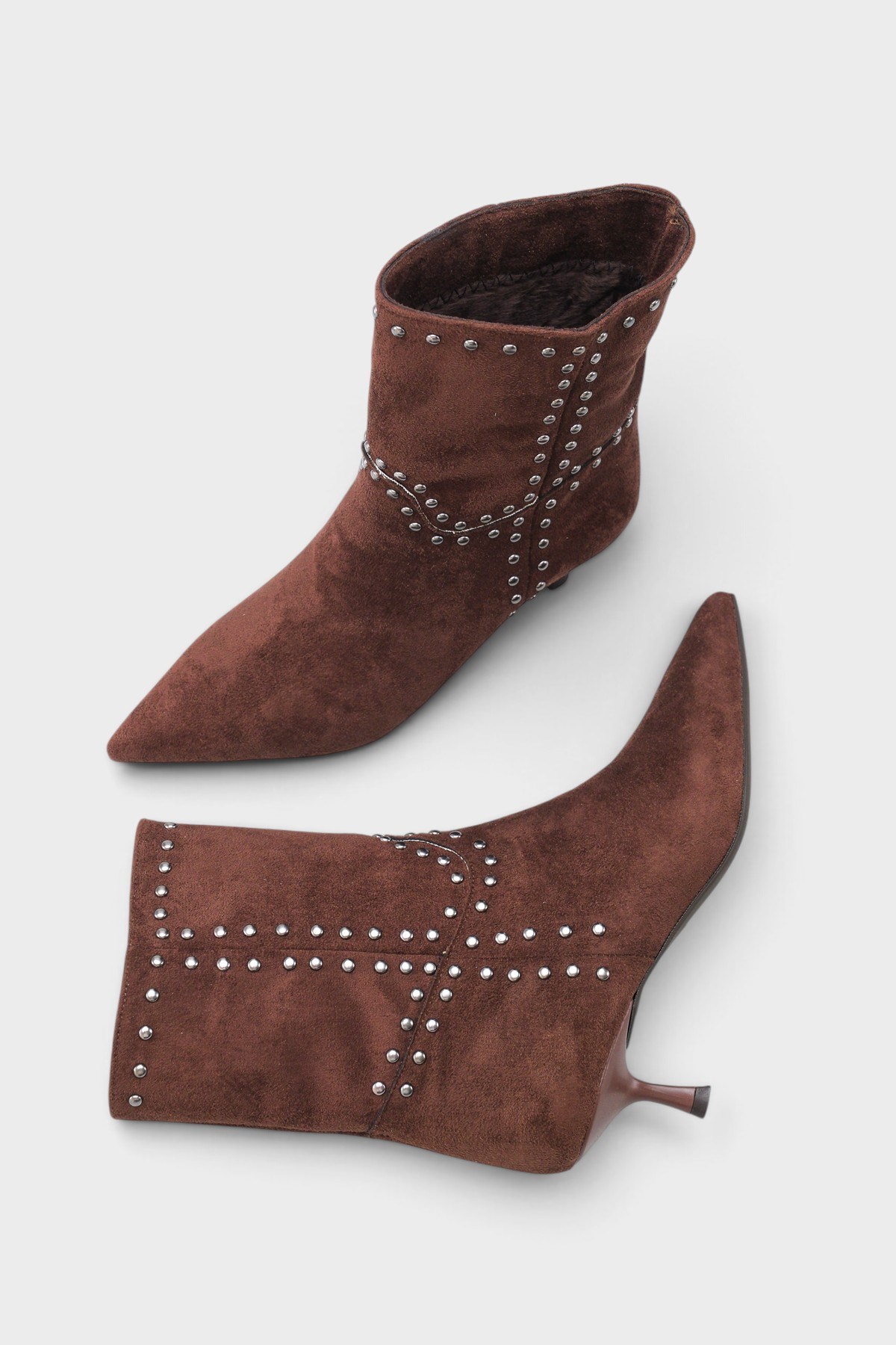 Capone Juliana Stud Detail Pull-On Pointed Toe Heeled Casual Suede Look Women Sued Brown Ankle Boot