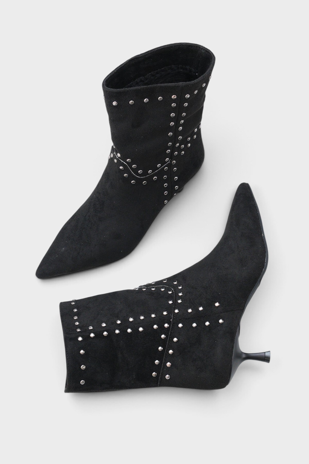 Capone Juliana Stud Detail Pull-On Pointed Toe Heeled Casual Suede Look Women Sued Black Ankle Boot
