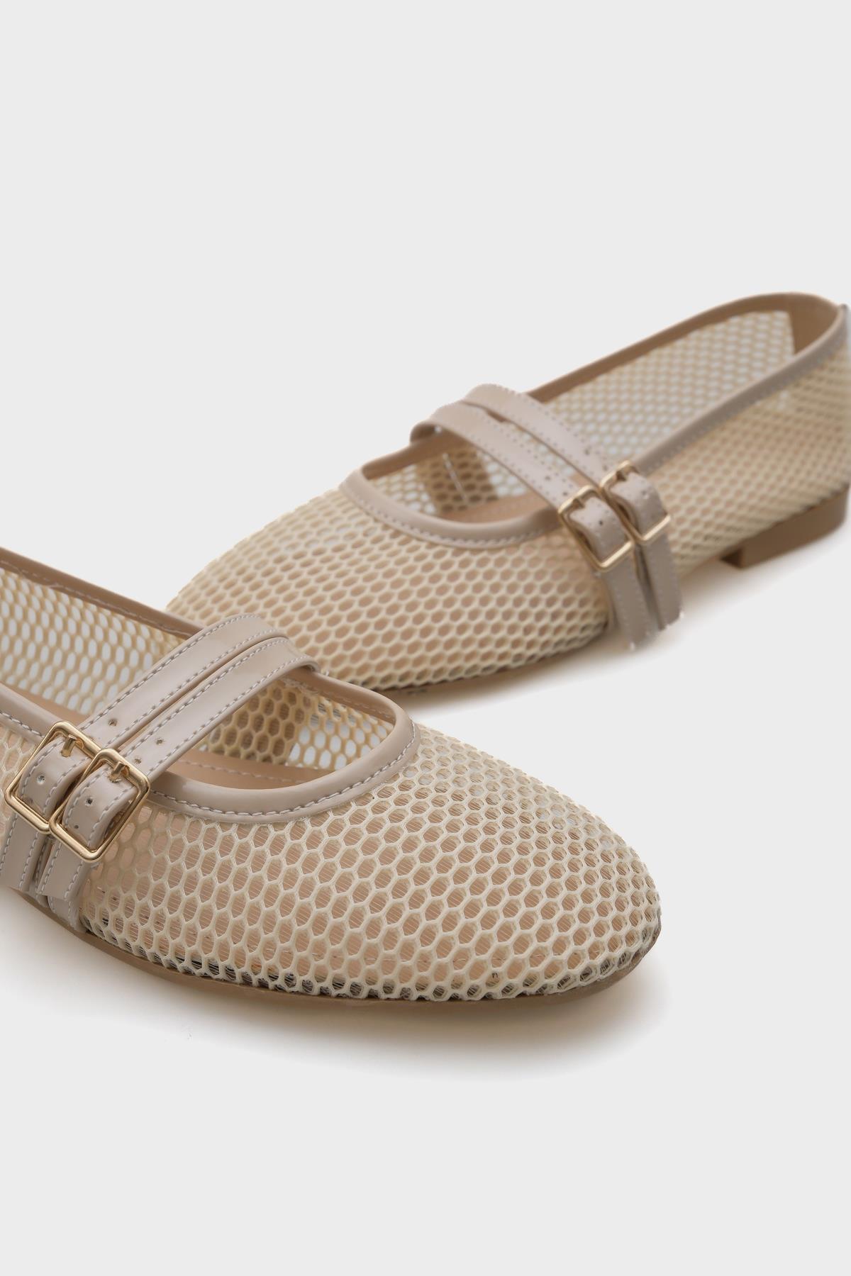 Capone June Women Beige Ballerina