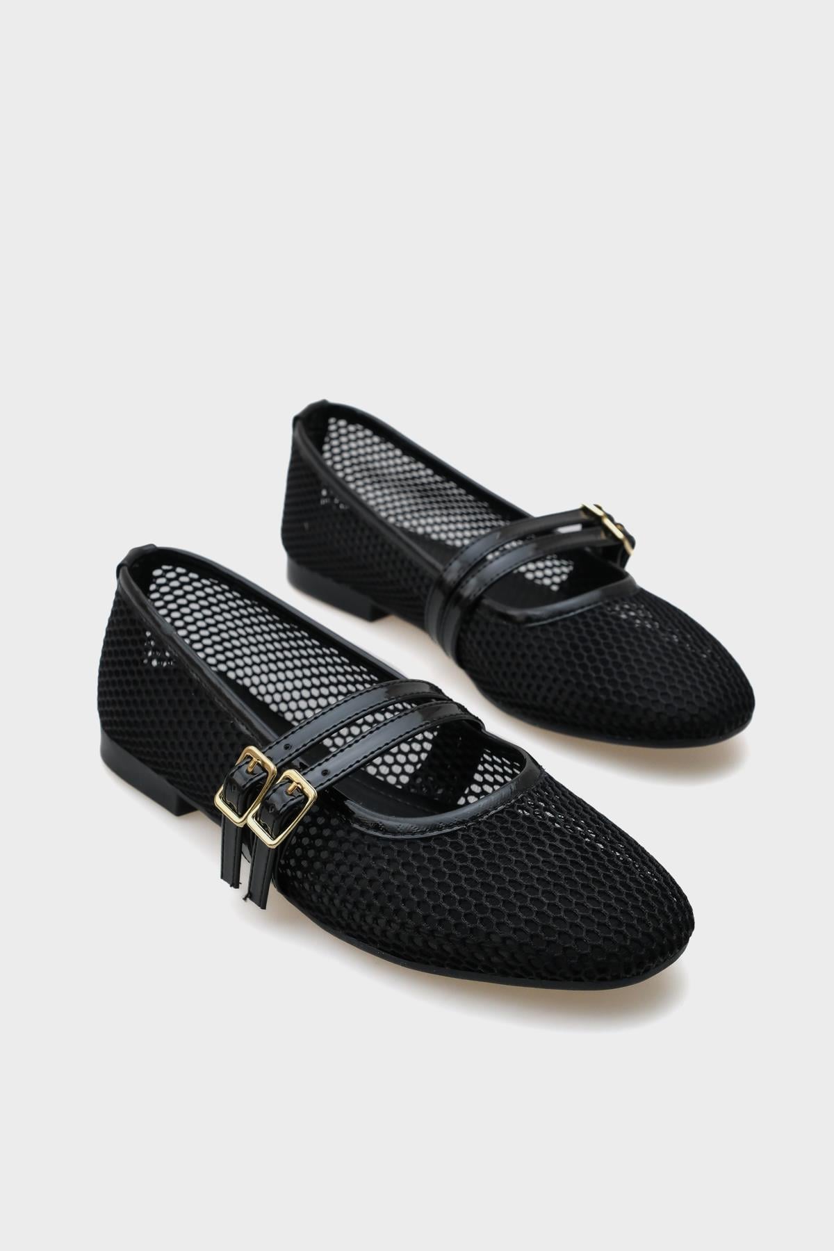 Capone June Women Black Ballerina