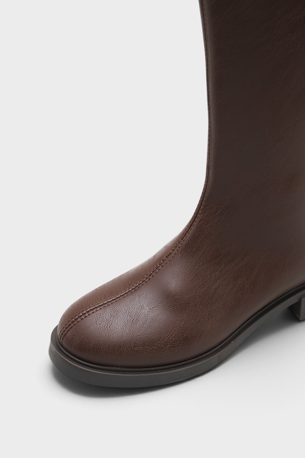 Capone Larine Round Toe Back Zip Women Brown Riding Boot