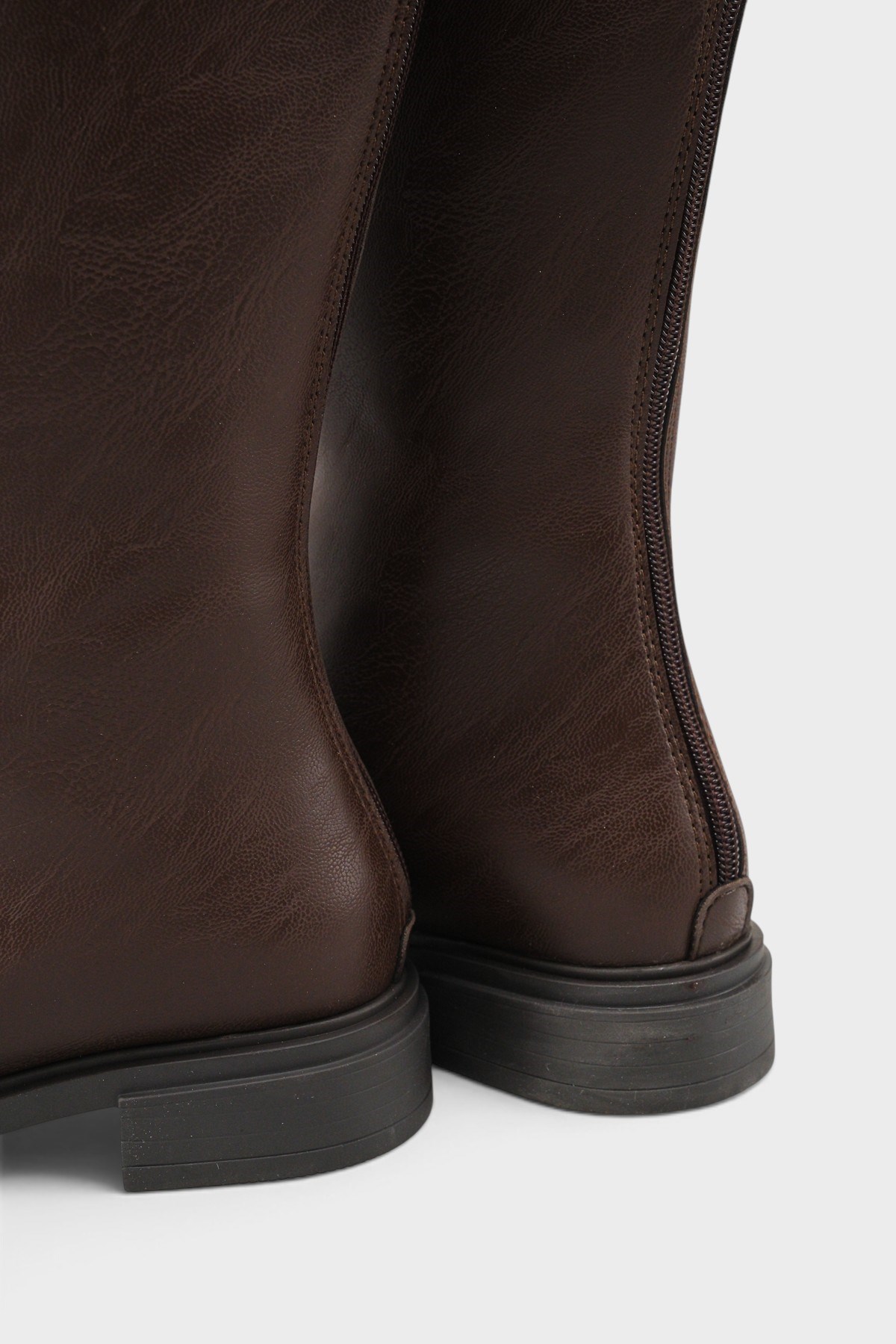 Capone Larine Round Toe Back Zip Women Brown Riding Boot